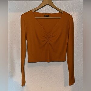WILD FABLE LONG SLEEVE CROP TOP - L